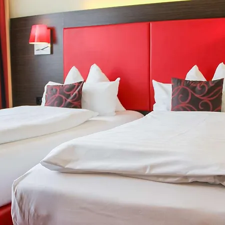 Western Plaza Hotel