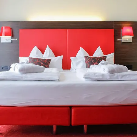 Western Plaza Hotel
