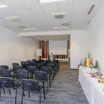 Plaza 4*