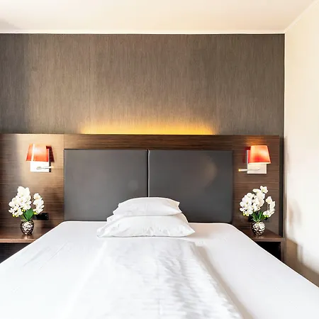 Plaza 4* Graz
